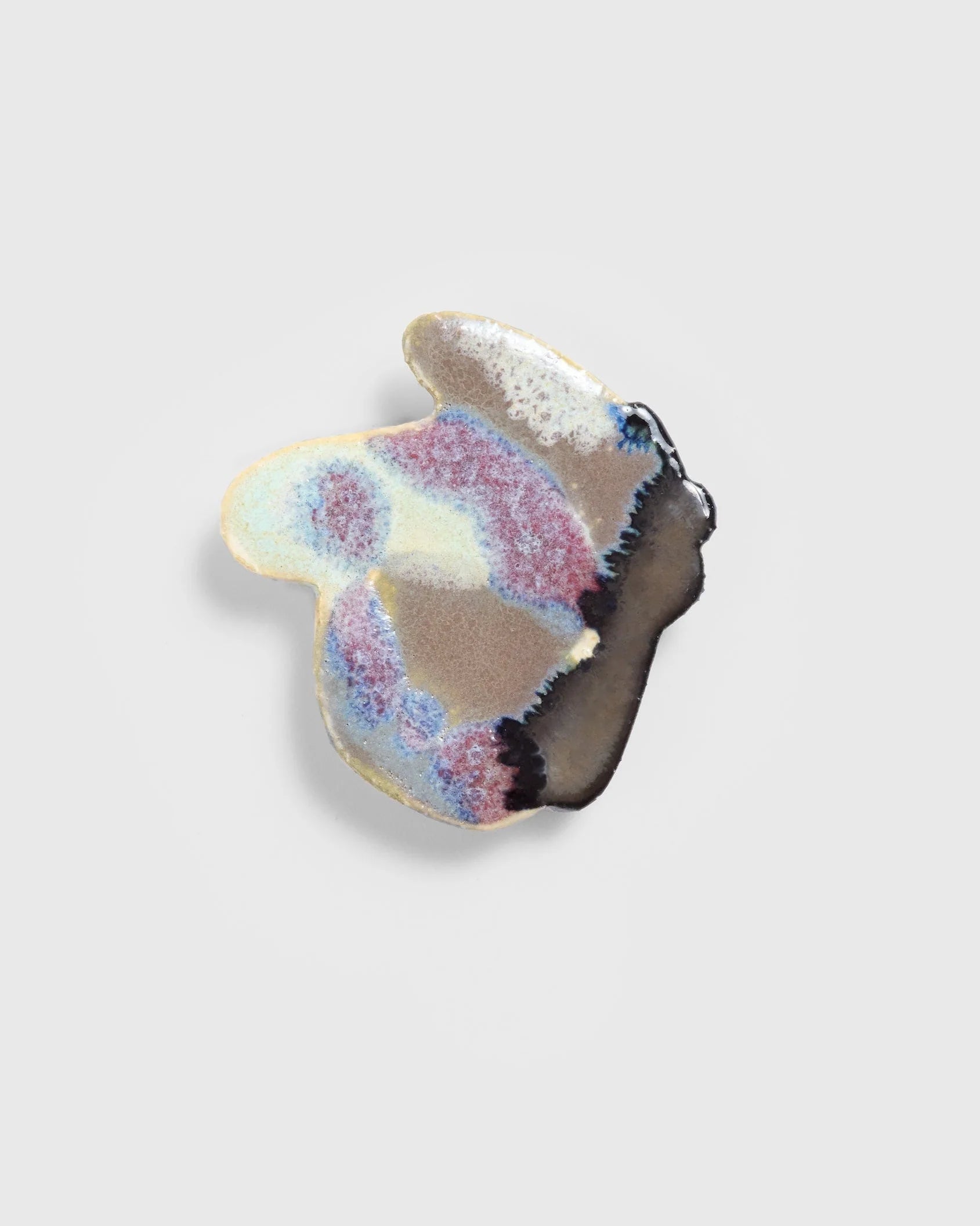 THE STAMP Brooch in Wisteria