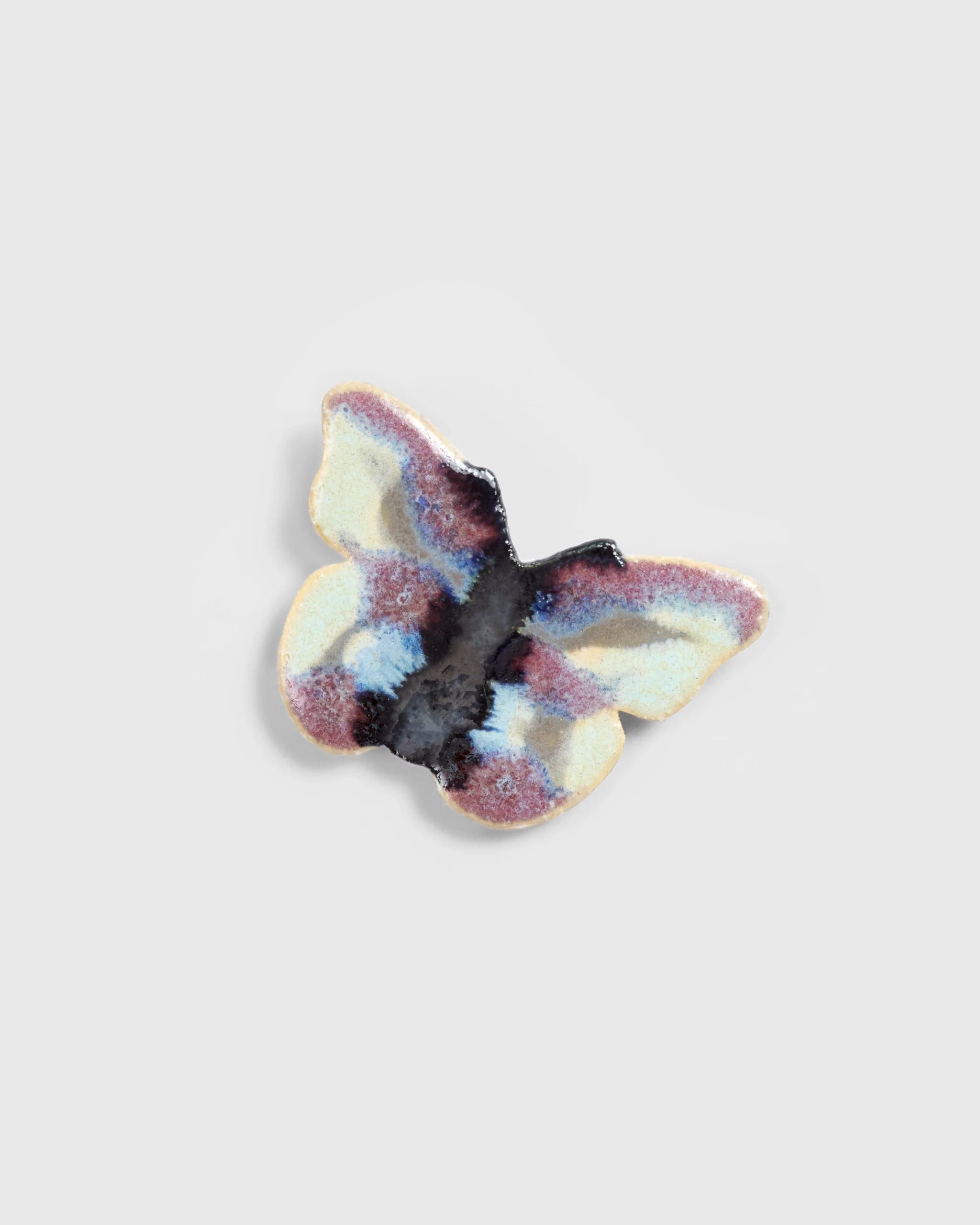 THE REPLICA Brooch in Wisteria