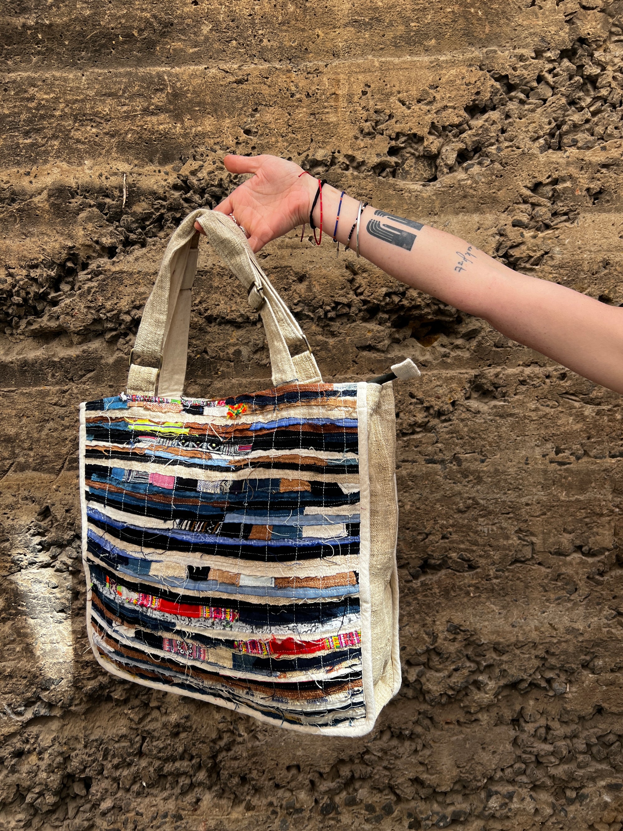 Linht Handicraft Handmade Bag