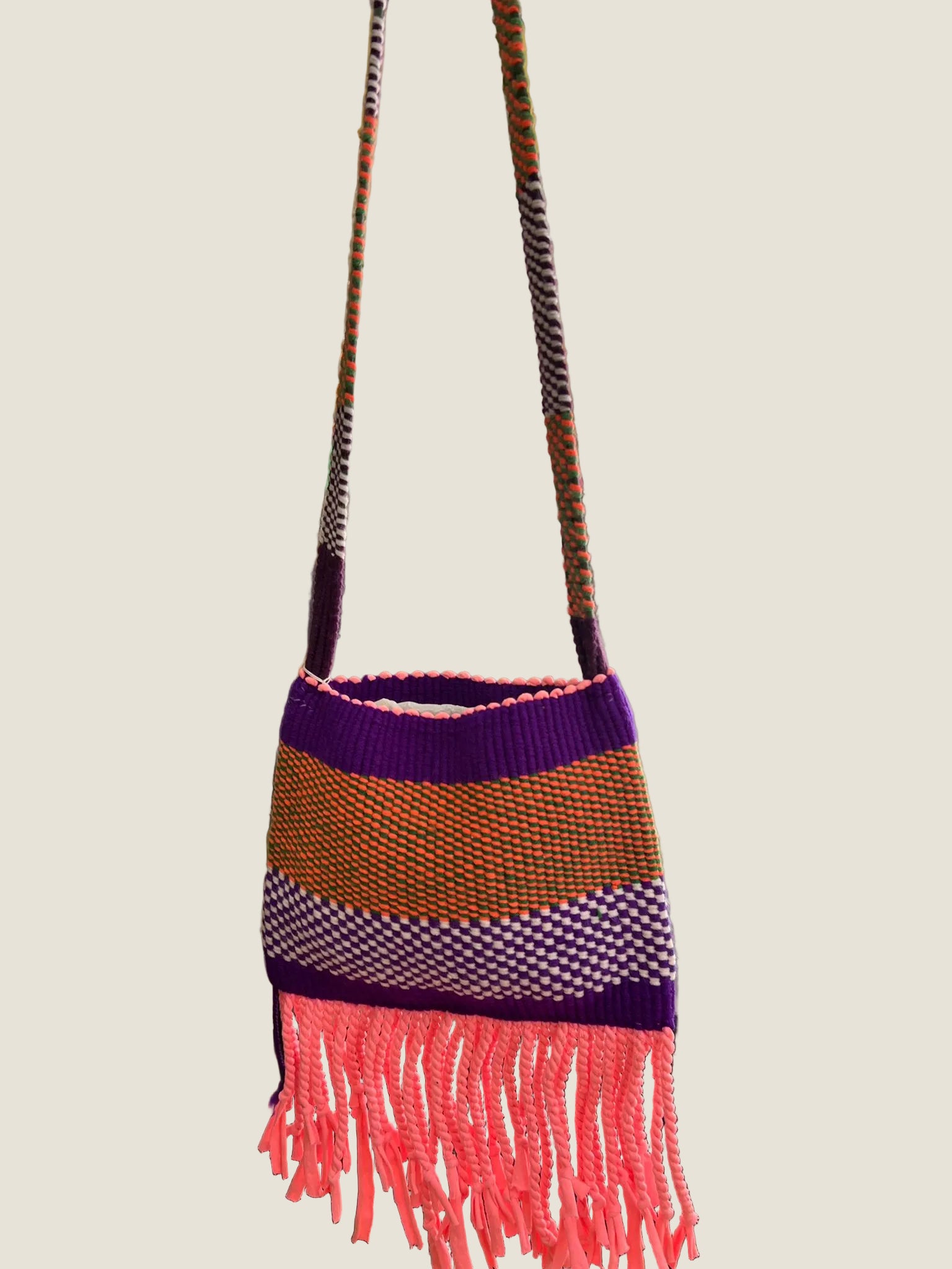 Owrs (stripes) + Burketes (bricks) Wanbaar with tassels